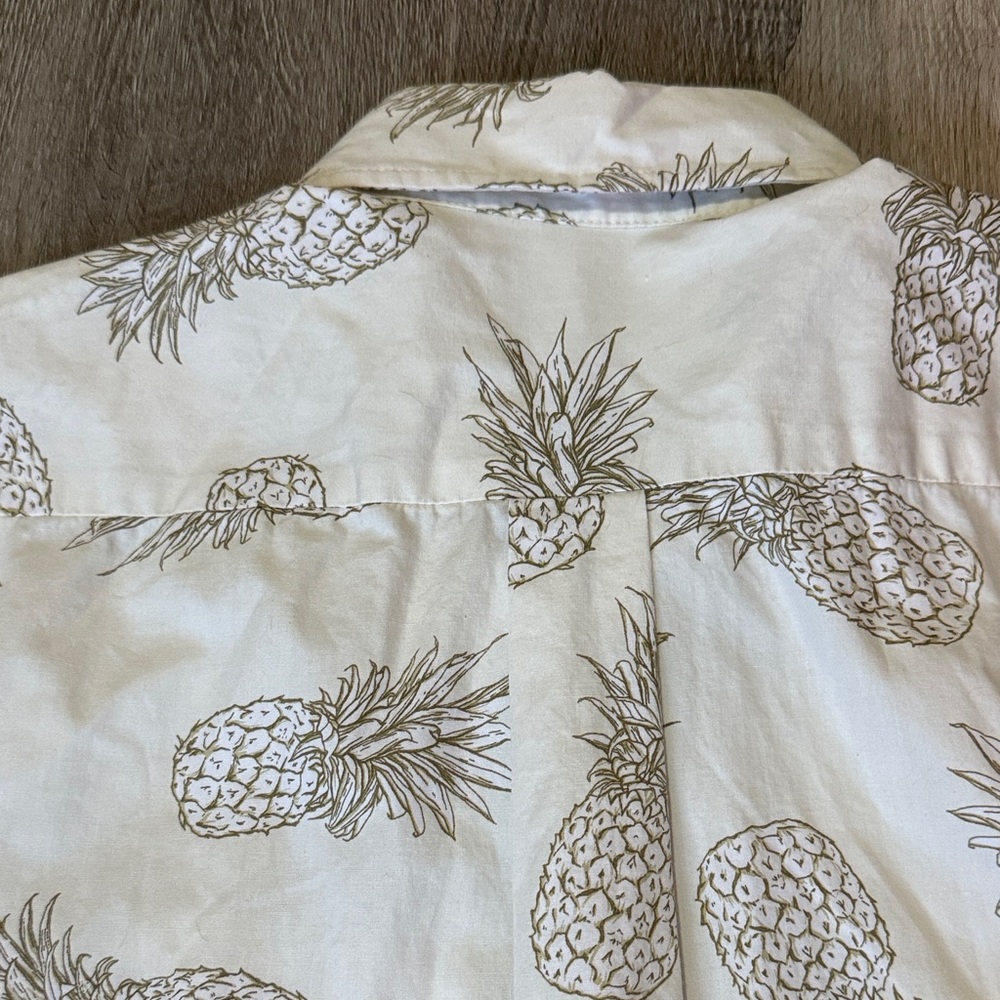 Avanti Hawaii Pineapple Print Button-Up Shirt Men’s Size Small Tropical Aloha - Picture 8 of 10